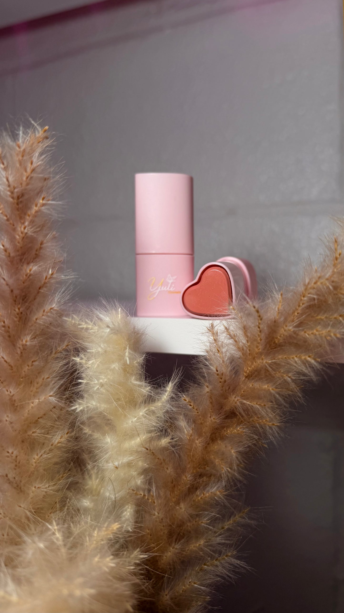 YULI COSMETICS BLUSH